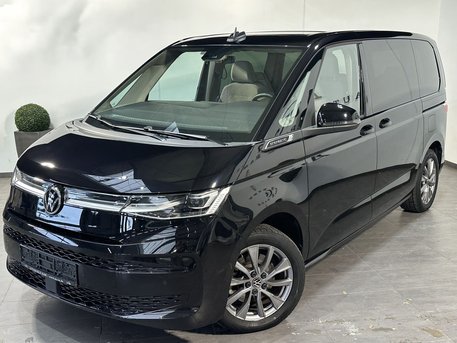 Volkswagen T7 Multivan / 160 kW