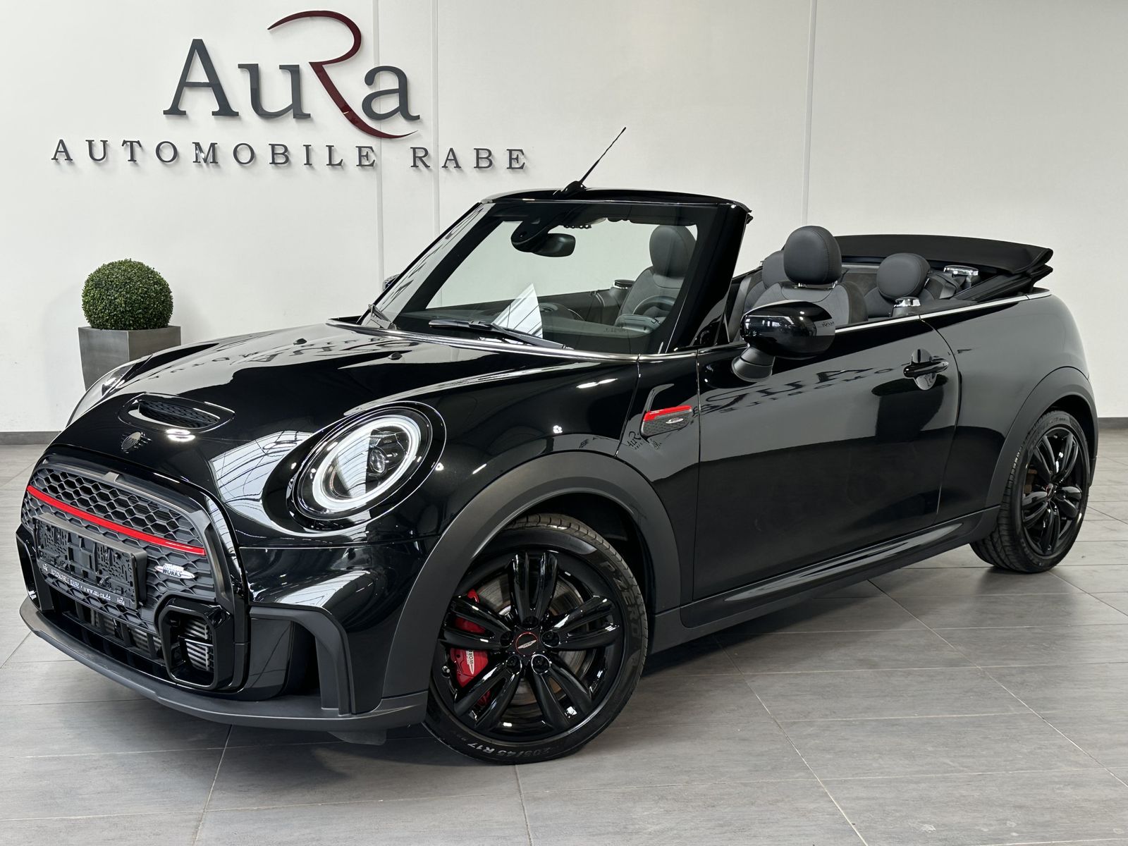 MINI John Cooper Works Cabrio / 170 kW