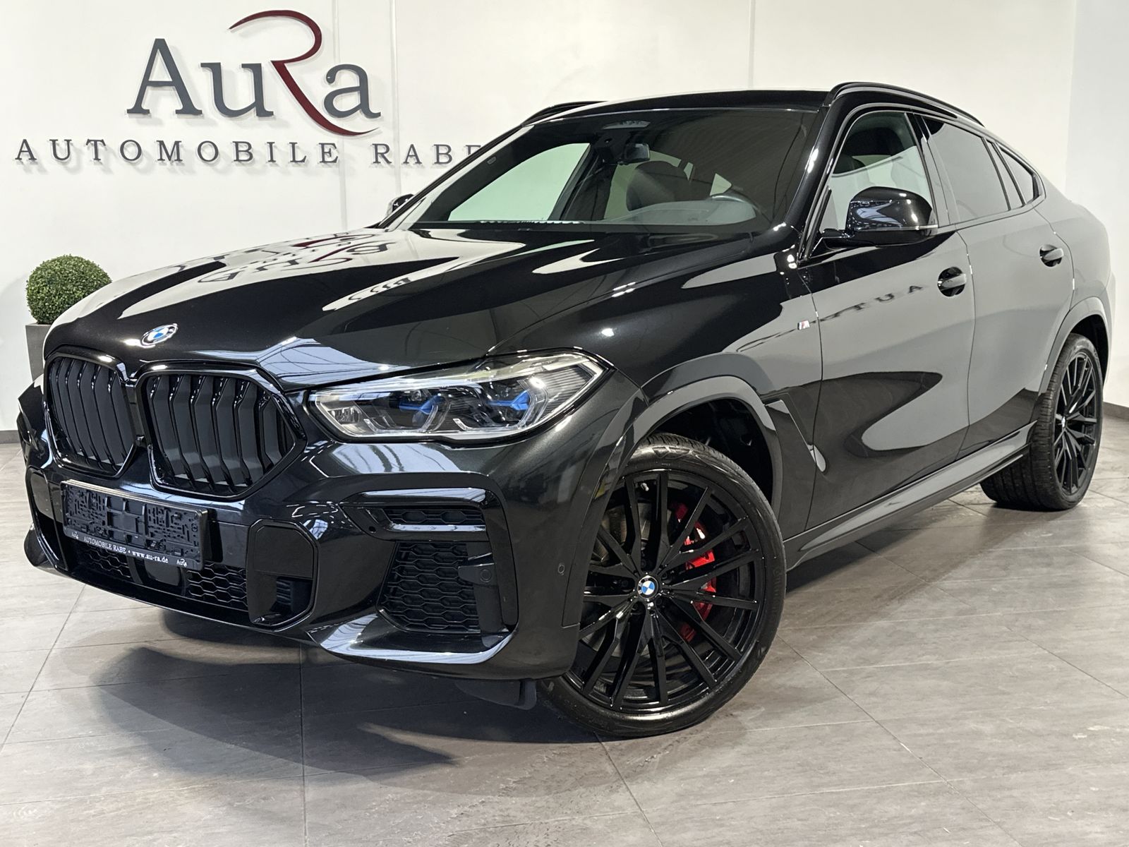 BMW X6 xDrive40d M-Sport / 250 kW /
